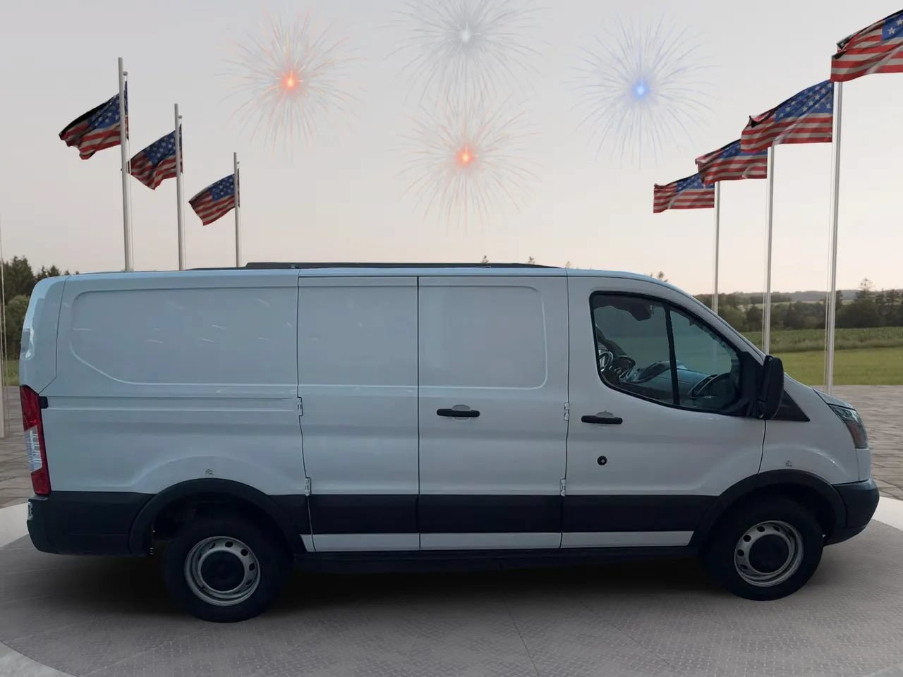 Used 2019 Ford Transit 250 130 Low Roof RWD image 7