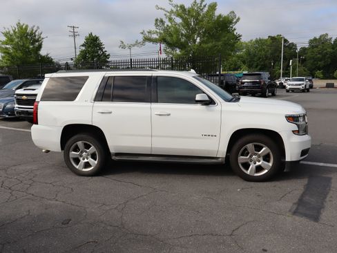 Used 2016 Chevrolet Tahoe LT AWD/4WD image 11