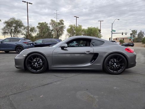 Used 2015 Porsche Cayman Base image 3