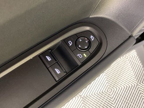 Used 2025 MINI Cooper S image 8