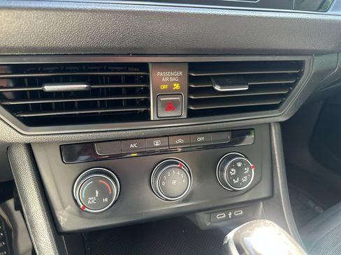 Certified 2024 Volkswagen Jetta S FWD image 16