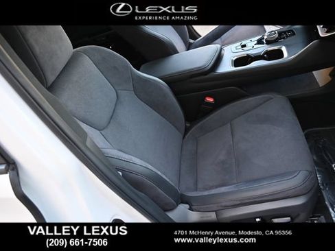 Certified 2025 Lexus RZ 300e w/ Accessory Package (Z1) FWD image 22