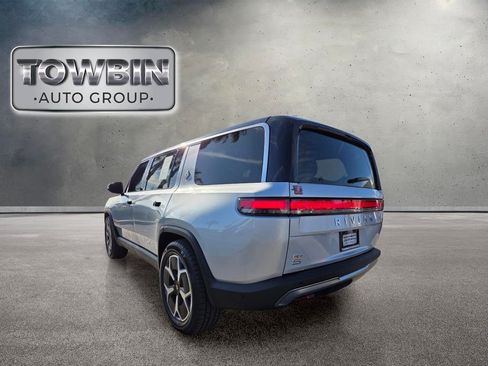 Used 2024 Rivian R1S Adventure Quad AWD/4WD image 6