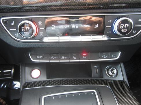 Used 2019 Audi SQ5 Prestige AWD/4WD image 20