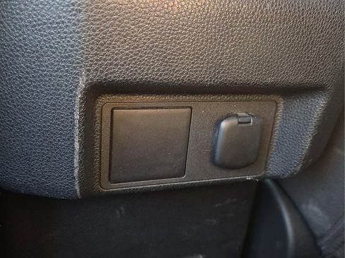 Used 2024 Toyota Tacoma SR5 image 15