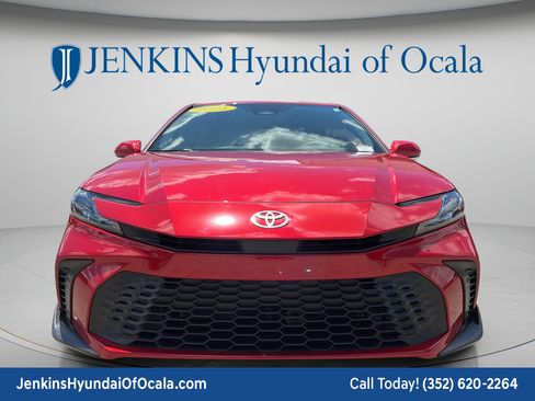 Used 2025 Toyota Camry SE w/ Multimedia Upgrade Package FWD image 8