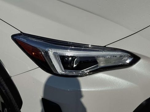 Used 2023 Subaru Crosstrek 2.5i Limited w/ Moonroof Package image 8