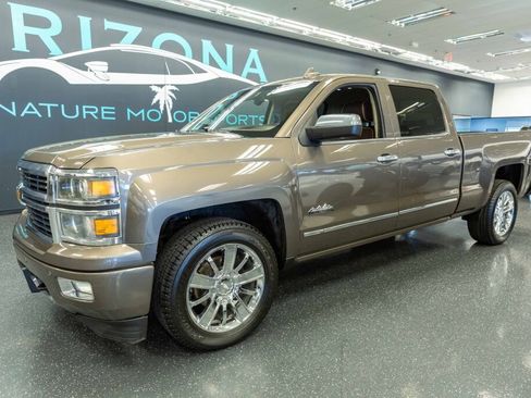 Used 2015 Chevrolet Silverado 1500 High Country w/ High Country Premium Package image 2