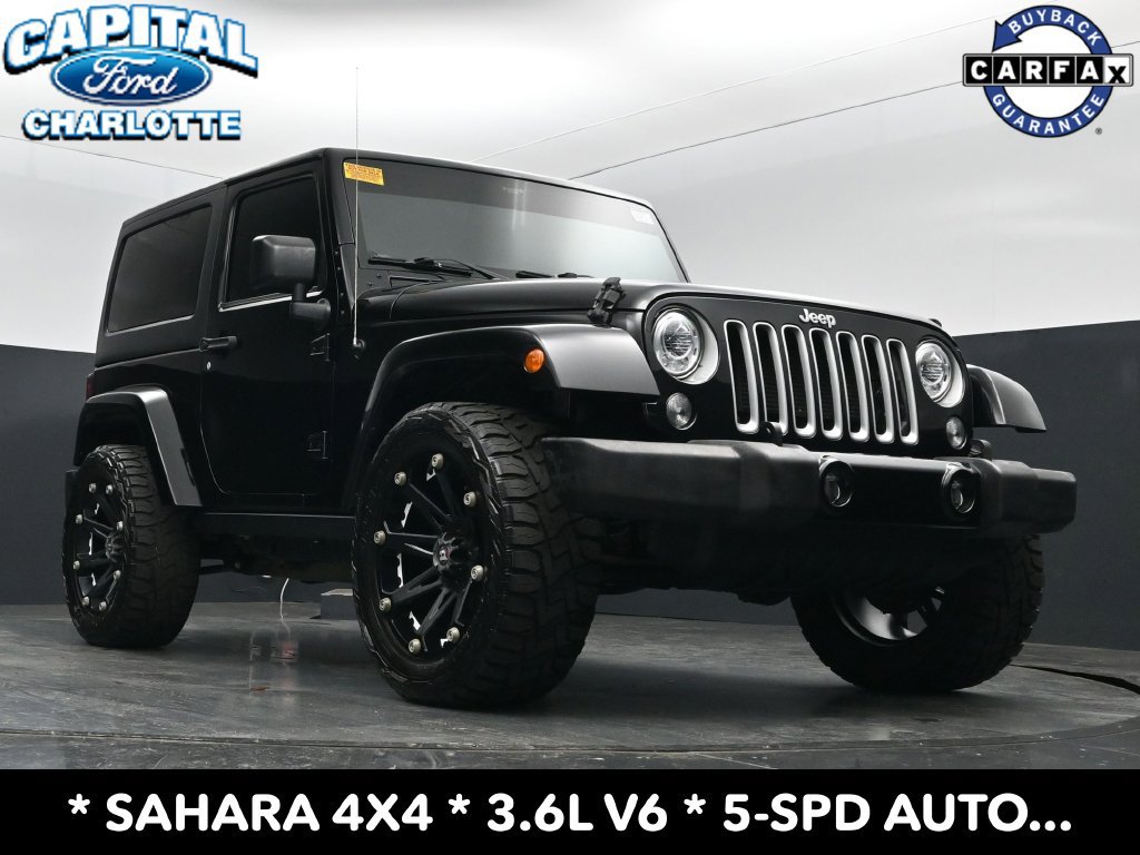 Used 2017 Jeep Wrangler Sahara w/ Connectivity Group AWD/4WD image 16