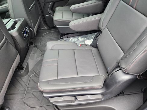 New 2026 Chevrolet Suburban RST w/ Comfort Package image 14