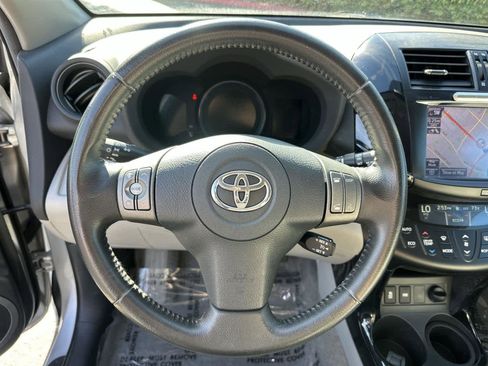 Used 2014 Toyota RAV4 EV image 15