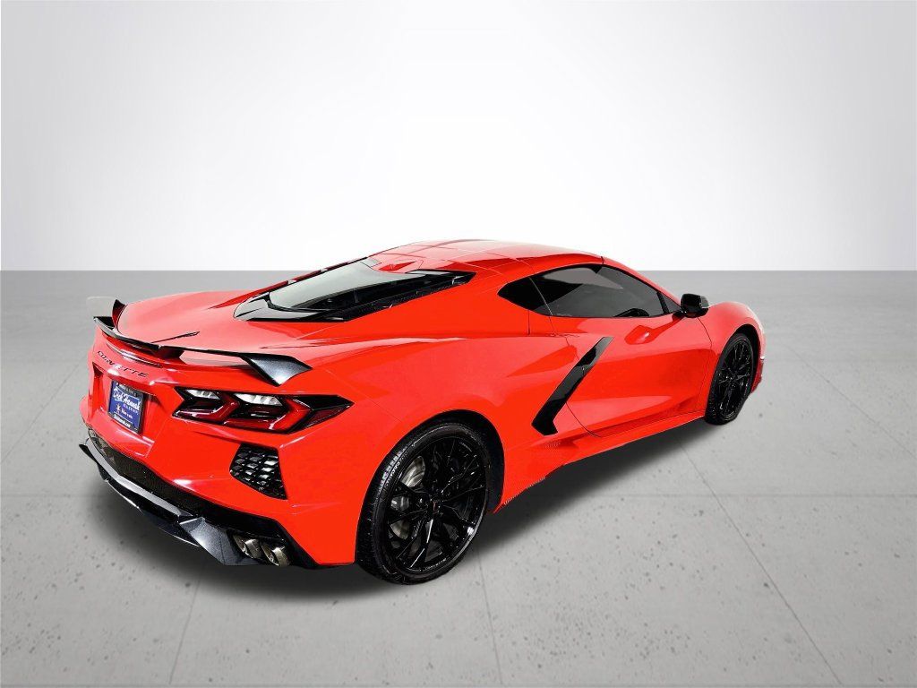 Used 2023 Chevrolet Corvette Stingray Preferred Cpe w/ Z51 Performance Package RWD image 6
