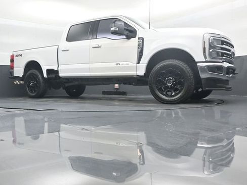Used 2024 Ford F250 Lariat AWD/4WD image 33