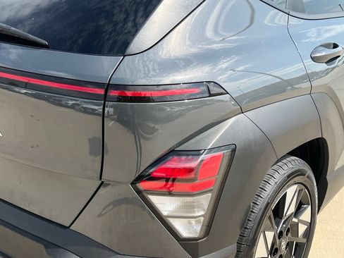 Used 2025 Hyundai Kona SEL FWD image 20