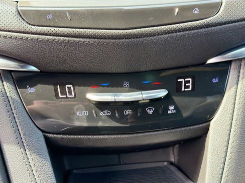 Used 2022 Cadillac XT5 Premium Luxury image 23