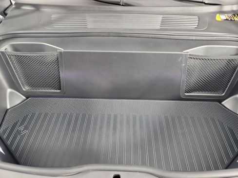 Used 2025 Rivian R1T Adventure AWD/4WD image 14