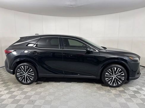 Used 2023 Lexus RX 350 w/ Accessory Package (Z1) image 10