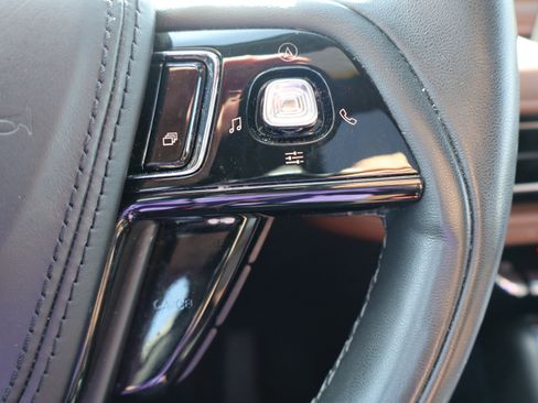 Used 2024 Lincoln Aviator Reserve w/ Elements Package Plus image 20