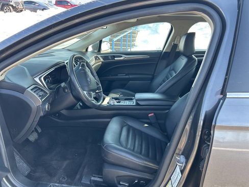 Used 2020 Ford Fusion SEL image 6