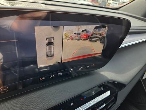 New 2026 Buick Enclave Sport Touring w/ Power Package image 34