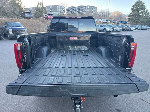 Used 2024 GMC Sierra 2500 Denali Ultimate image 25