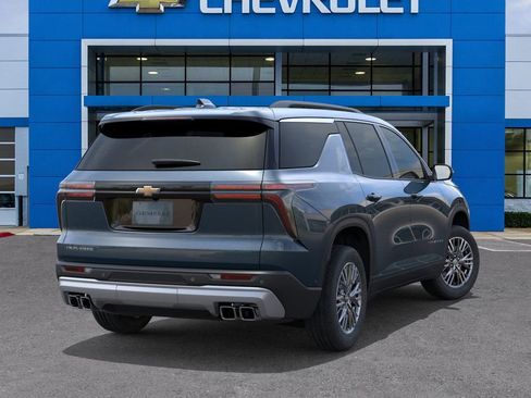 New 2026 Chevrolet Traverse LT image 4