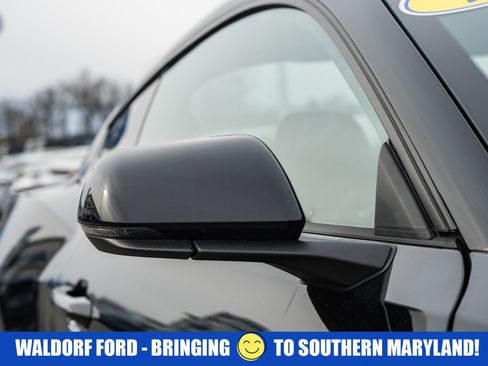 Used 2025 Ford Mustang GT Premium image 16