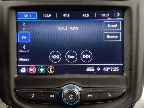 Used 2020 Chevrolet Sonic LT image 25