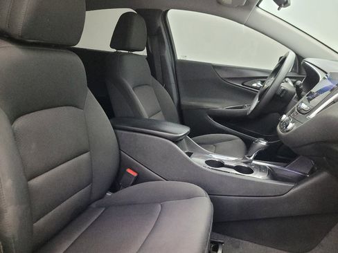 Used 2020 Chevrolet Malibu LT FWD image 21