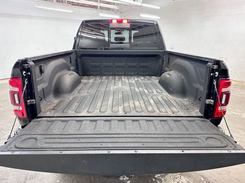 Certified 2024 RAM 2500 Tradesman w/ Snow Chief Group image 18