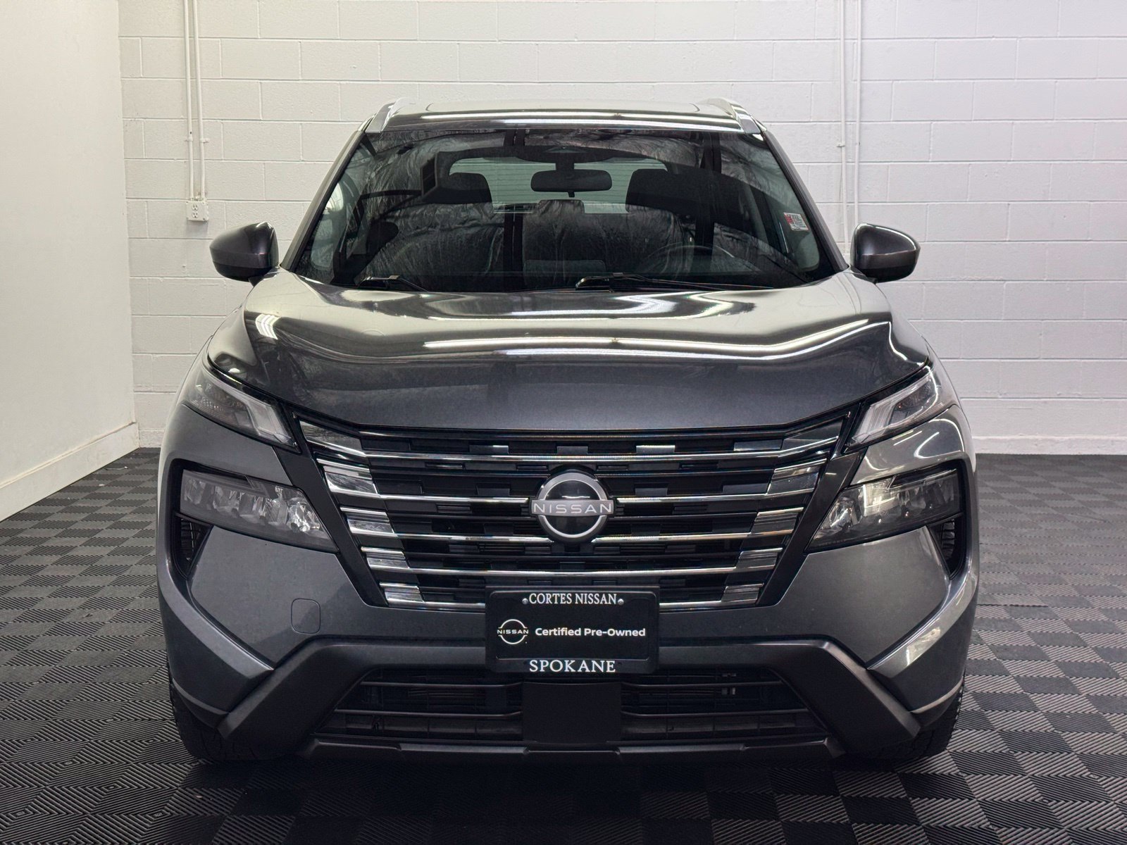Certified 2025 Nissan Rogue SV w/ SV Premium Package AWD/4WD image 9