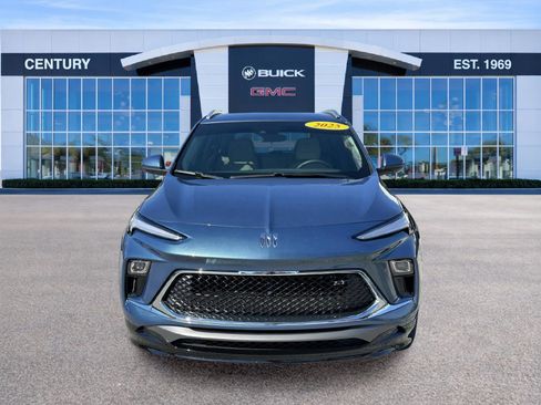 Used 2025 Buick Encore GX Sport Touring image 2