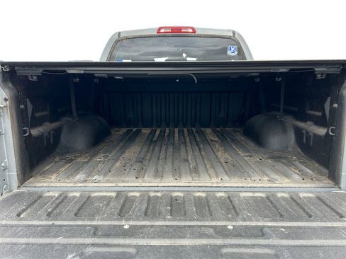 Used 2019 Toyota Tundra SR5 w/ SR5 Upgrade Package AWD/4WD image 24