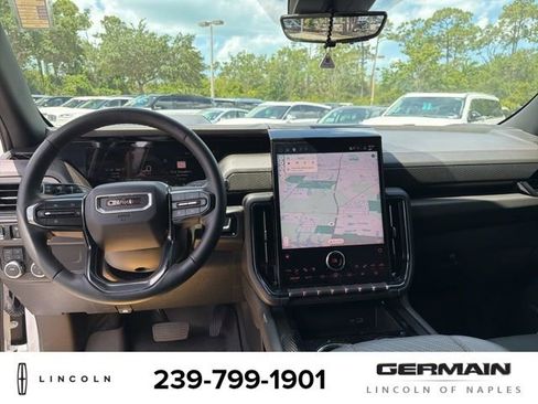 Used 2025 GMC Yukon XL AT4 w/ AT4 Premium Package AWD/4WD image 14