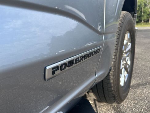 Certified 2022 Ford F150 XLT w/ Equipment Group 302A High image 37