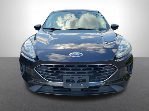 Used 2022 Ford Escape SE w/ SE Sport Appearance Package FWD image 2
