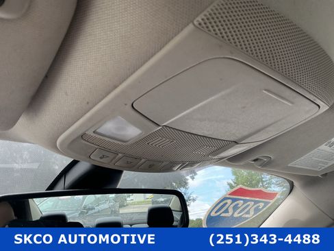 Used 2020 Ford Fusion SEL FWD image 26