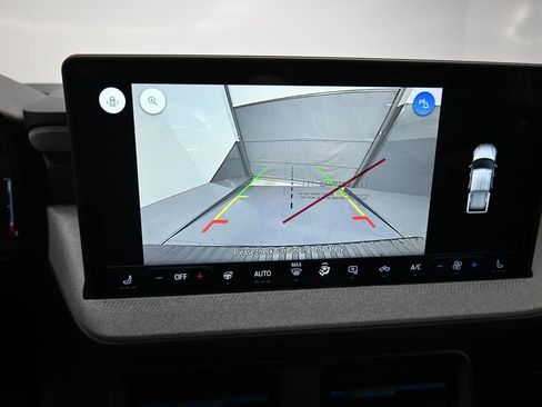 New 2025 Ford Maverick XLT w/ XLT Luxury Package image 18