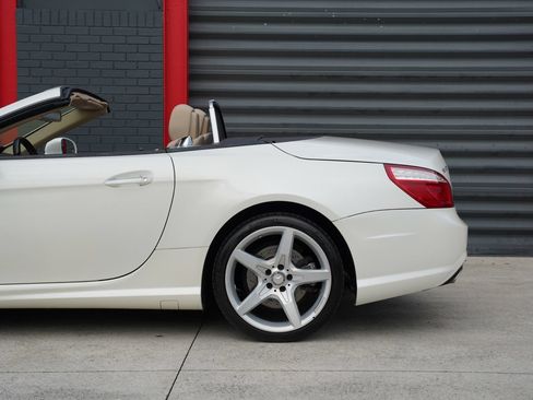 Used 2016 Mercedes-Benz SL 400 image 15