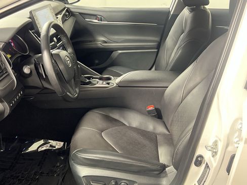 Used 2023 Toyota Camry XSE w/ Navigation Package FWD image 14