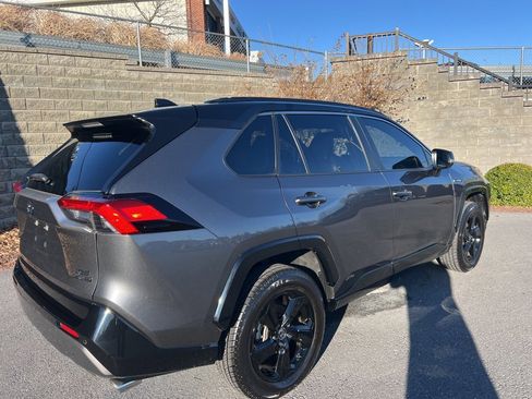 Used 2020 Toyota RAV4 XSE image 10