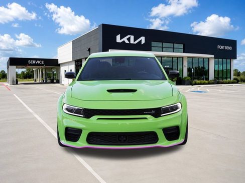Used 2023 Dodge Charger Scat Pack RWD image 2