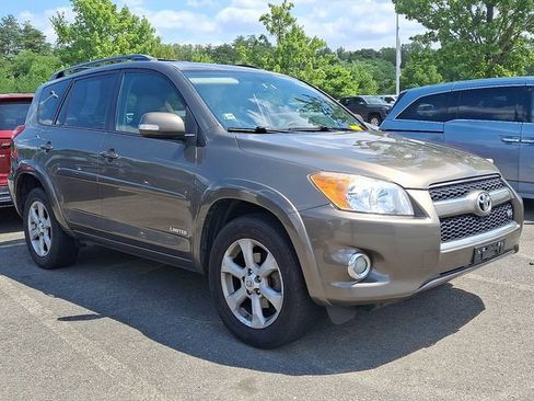 Used 2011 Toyota RAV4 Limited w/ Limited Extra Value Pkg AWD/4WD image 3