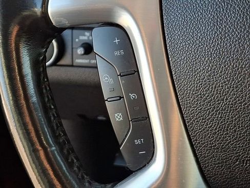 Used 2017 GMC Acadia Limited SLT image 24