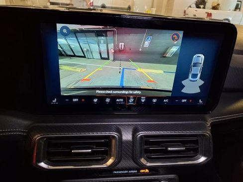 Used 2024 Ford Mustang Premium RWD image 7
