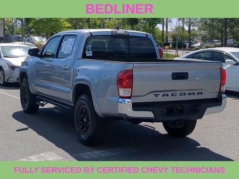 Used 2019 Toyota Tacoma SR5 image 9