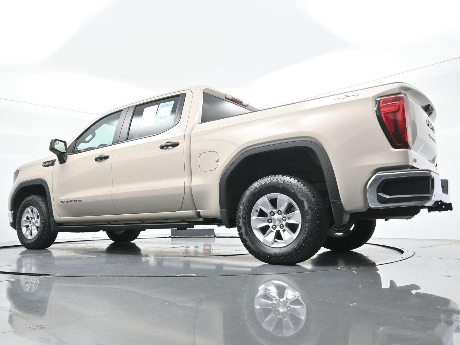 Used 2026 GMC Sierra 1500 Pro w/ Pro Value Package AWD/4WD image 49
