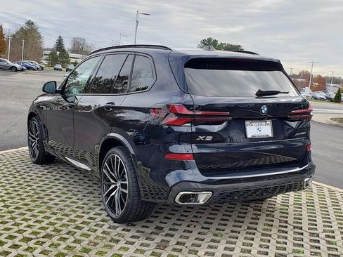 New 2026 BMW X5 xDrive40i w/ M Sport Package image 7