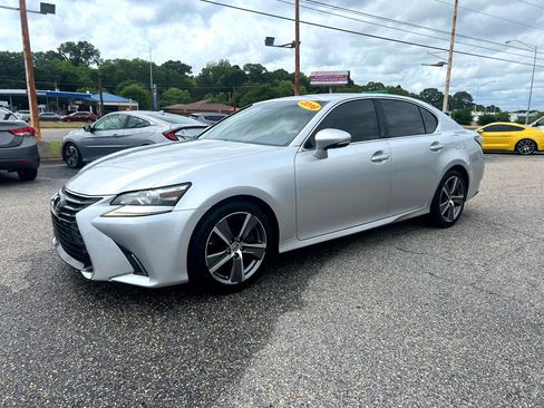 Used 2016 Lexus GS 200t image 13