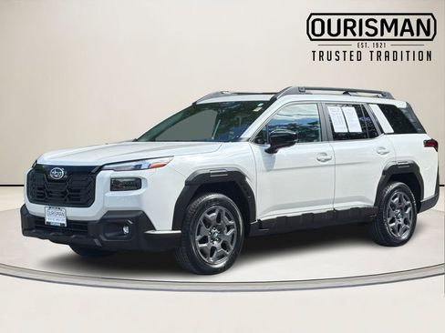 Certified 2026 Subaru Outback Premium AWD/4WD image 2